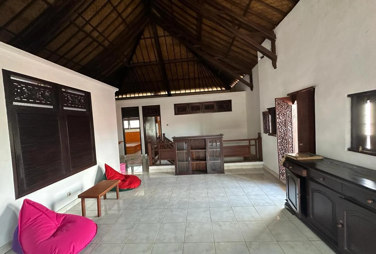 Rodin Bali Hostel Seminyak