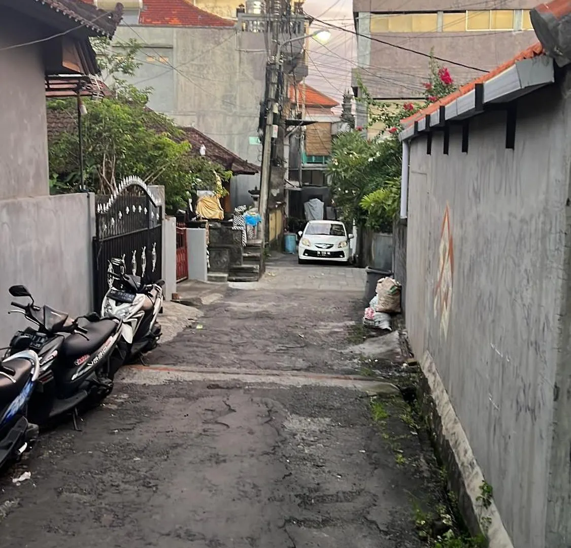 Rodin Bali Hostel Seminyak   Seminyak (Bali)
